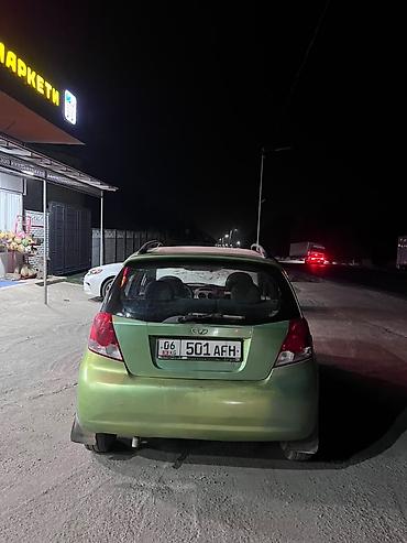 Chevrolet Aveo: 2002 г., 1.5 л, Механика, Бензин, Хэтчбэк — 1