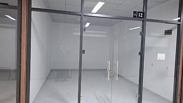 Продажа торговых контейнеров: Продается бутик Торговая площадь в комплексе Fashion Mall - Помещение — 2