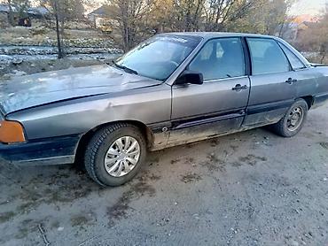 audio cd: Audi 100: 1990 г., Механика, Бензин, Седан — 1