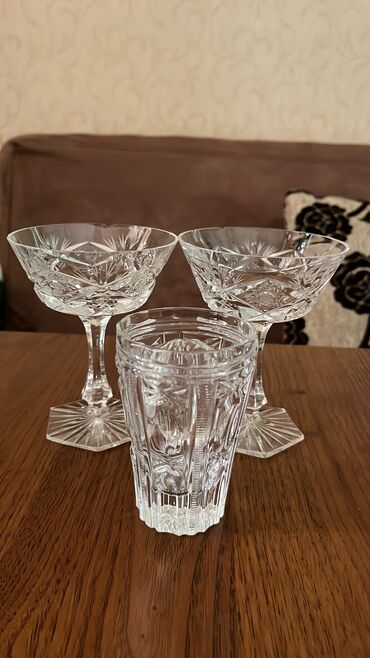 Konfet qabları: Xrustal qablar