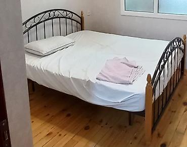 Məhsul: Dəmir çarpayı (matras yoxdur) Təsvir: - Möhkəm metal karkas