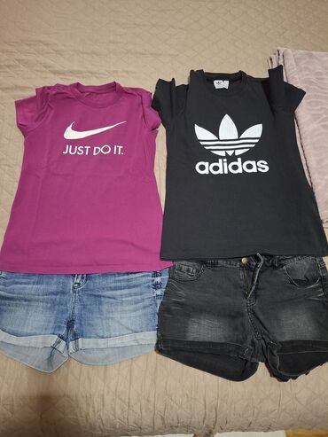 dzemper sa srcima: Adidas, M (EU 38), bоја - Šareno