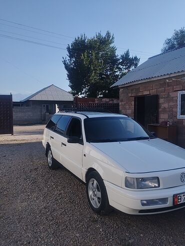 электромобиль в рассрочку в бишкеке: Volkswagen Passat CC: 1992 г., 1.8 л, Механика, Бензин, Универсал