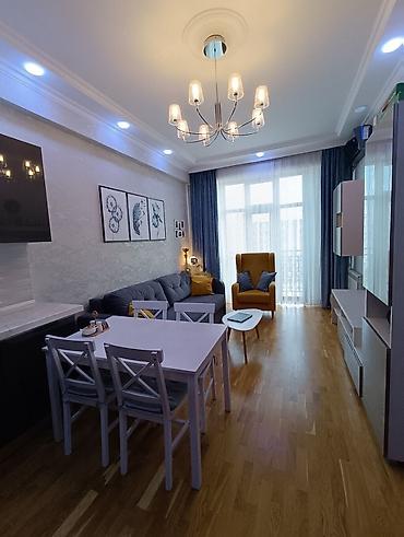 xırdalan kristal 1: 2 otaqlı, Yeni tikili, 45 kv. m — 2