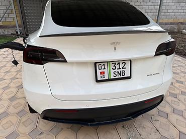 byd e2: Tesla Model Y: 2021 г., Электромобиль, Кроссовер — 3