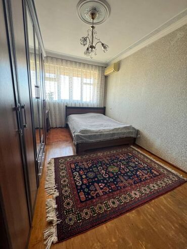 Köhnə tikili: Bakı, Yeni Günəşli Massiv D, 4 otaqlı, Köhnə tikili, 86 kv. m — 4