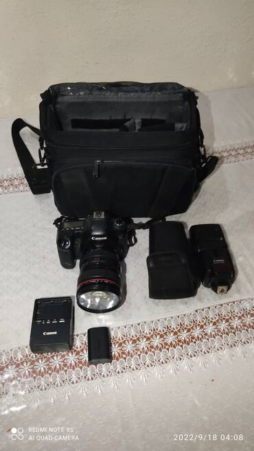 старые фотоаппарат: Canon 6d и canon 24-105