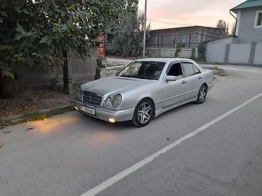 Mercedes-Benz E-Class: 1999 г., 2.4 л, Автомат, Бензин, Седан