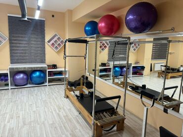 Digər kommersiya daşınmaz əmlakı: Neftçilər metrosunun yaxınlığında, ümumi sahəsi 174 kv/m olan, 4 — 3