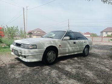 Mazda: Mazda 626: 1989 г., 2 л, Механика, Бензин, Хэтчбэк