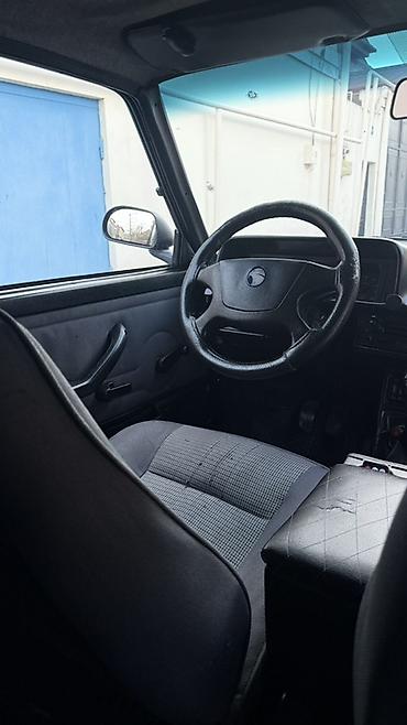 Digər avtomobillər: Model: Sedan, 4 qapı Rəng: Qara (tam qara optika və tünd şüşələr) — 12
