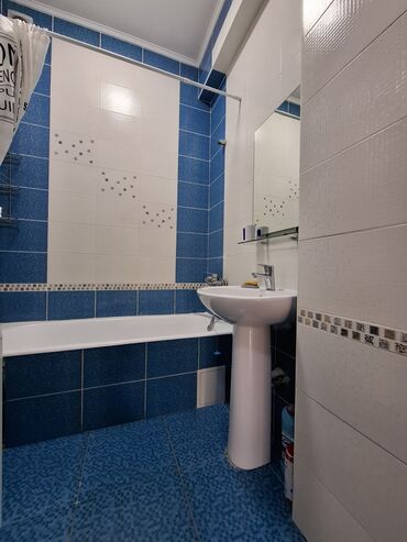 Посуточная аренда квартир: 2 комнаты, Постельное белье, Кондиционер, Парковка — 13