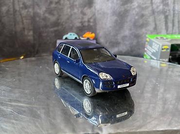 Avtomobil modelləri: Коллекционная модель Porsche Cayenne S 4.5 type 955 blue 2002 — 4