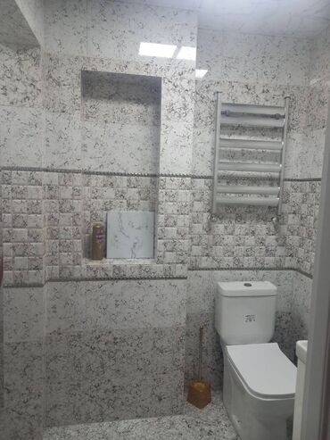 Uzunmüddətli kirayə mənzillər: Nizami rayonu,Laçın ticarət mərkəızinin yanı.9 mərtəbəli binanın,2-ci — 11