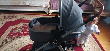 Manejlər: 2-i 1-də araba