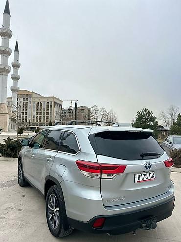 Toyota: Toyota Highlander: 2019 г., 3.5 л, Типтроник, Гибрид, Кроссовер — 7