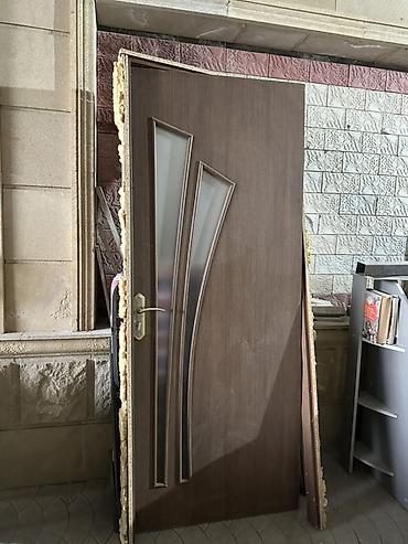 qapilar gence: Daxili qapı – dekorativ şüşəli model - Material: MDF/Laminate səthli — 1