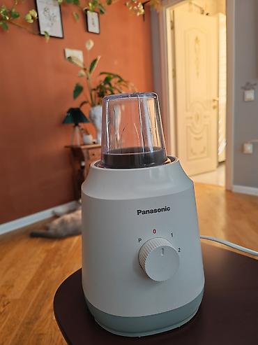 Panasonic blender – model MX-EX1561 çix az işlınib, kokteyl hazırlamaq