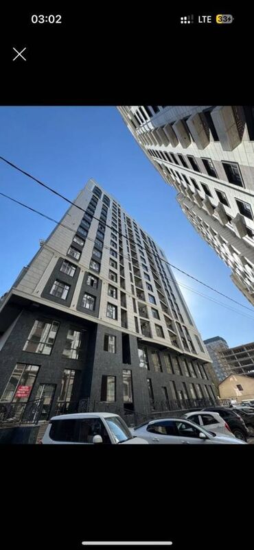 Офисы: Сдаю Офис, 420 м², В жилом комплексе