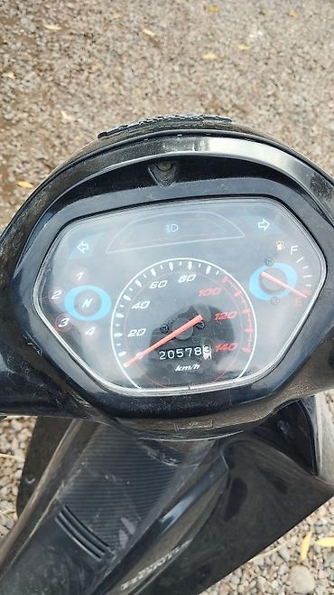 Мотоциклы: Honda, 125 куб. см, Бензин, Взрослый, Б/у — 3