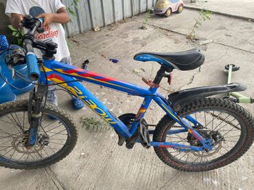 трехколесный велосипед для детей от 2 лет: Продам велик на 7-15 лет. Состояние отличное