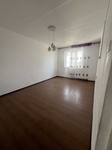 дом ж м келечек: 2 комнаты, 66 м², Индивидуалка, 1 этаж, Косметический ремонт