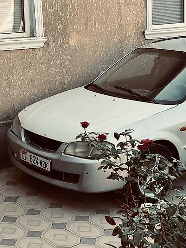 mazda kronos: Mazda 323: 1999 г., 1.6 л, Механика, Бензин, Хэтчбэк — 1