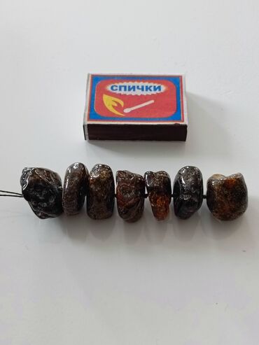 Muncuqlar: Təbii,müalicəvi bütöv daş kəhrəba.1 qramı 4 azn.Qarantiya və — 2