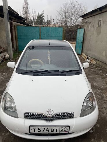 Toyota: Toyota Vitz: 2001 г., 1 л, Автомат, Бензин