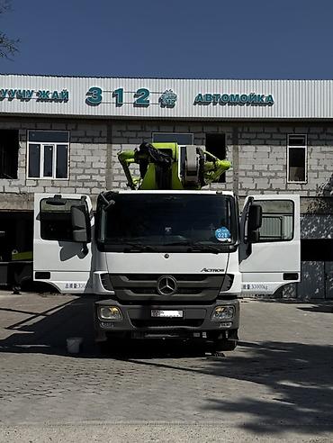 2018: Бетононасос, Mercedes-Benz, 2018 г., 40-60 м — 2
