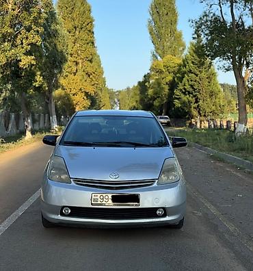 su cənlərinin sifarisi: Toyota Prius: 1.6 l | 2008 il Hetçbek — 1