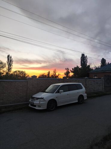 срочно срочно продам машину: Honda Odyssey: 2000 г., 2.3 л, Автоматтык, Бензин, Вэн/Минивэн