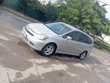 матор для лодки: Honda Stream: 2004 г., 2 л, Автоматические, Бензин, Минивэн