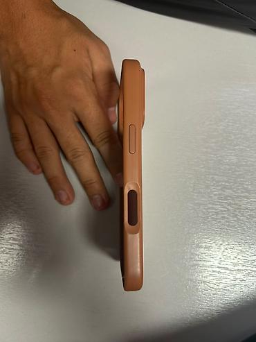 mi 8 чехол: Оригинальный силиконовый чехол Apple для iPhone 17 Pro в цвете Terra — 3