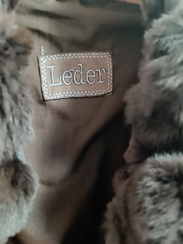 Krzneni kaputi: 2XL, Sa postavom, Činčila — 3