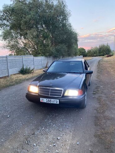 тайота саната: Автомобиль