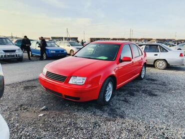 Volkswagen: Volkswagen Bora: 1999 г., 1.6 л, Механика, Бензин, Седан