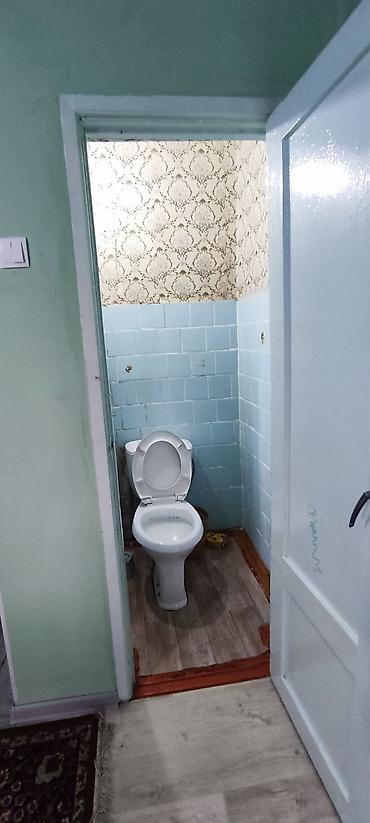 Продажа коттеджей и домов: Продаётся 3-х комнатный дом частично с ремонтом. Дом просторный — 2