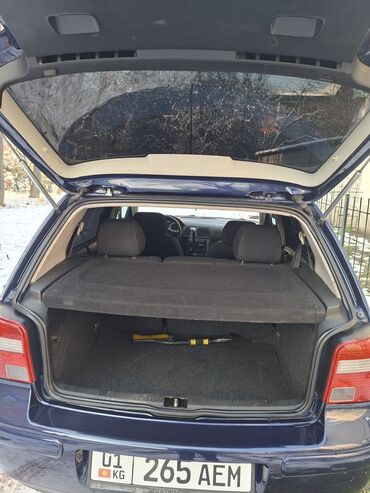 Volkswagen: Volkswagen Golf: 2003 г., 2 л, Бензин, Хэтчбэк — 9