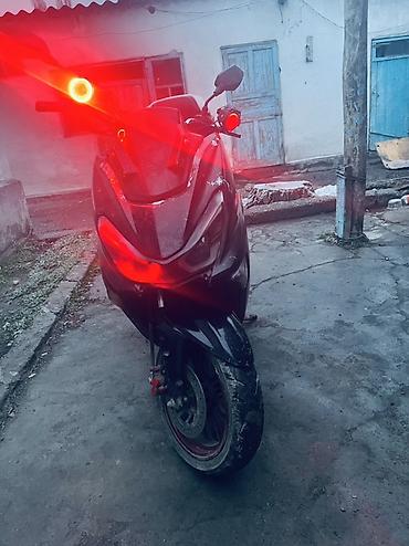 Скутеры: Макси-скутер 160 куб. см, Бензин, Б/у — 12