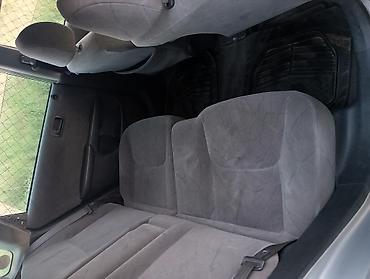 Honda: Honda Civic: 2000 г., 1.5 л, Вариатор, Бензин, Хэтчбэк — 7