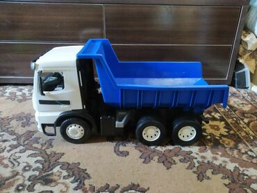 синий трактор игрушки: Большой грузовик самосвал