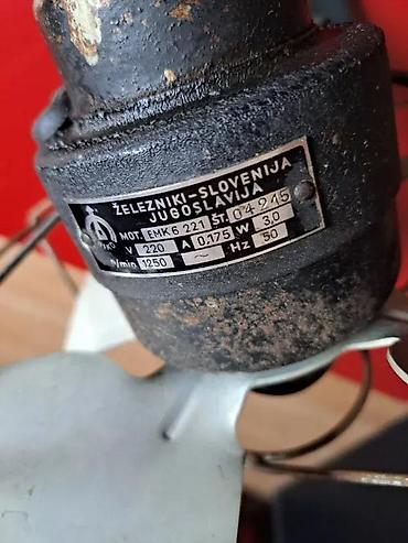 Stoni ventilatori: STARI STONI VENTILATOR ŽELEZNIKI SLOVENIJA | Stari stoni metalni — 3
