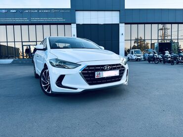 hyundai santa fe 2014: Hyundai Elantra: 2019 г., 1.6 л, Типтроник, Бензин, Седан