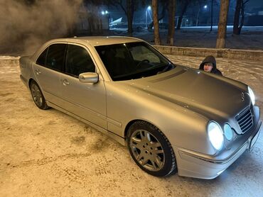 Mercedes-Benz: Mercedes-Benz E-Class: 2001 г., 4.3 л, Автомат, Газ, Седан — 9