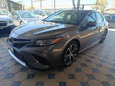 crown athlete 3 5: Toyota Camry: 2020 г., 2.5 л, Автомат, Бензин, Седан — 4