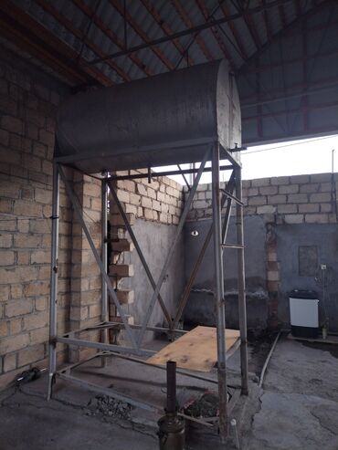 xəzər bağları sumqayıt: Bak, Metal, 2000 l l, İşlənmiş, Ünvandan götürmə