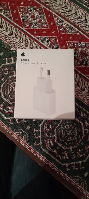 телефон за 100 манат: Адаптер Apple, 20 Вт, Б/у