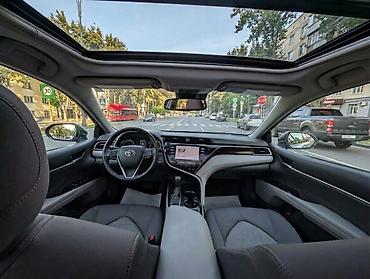 camry 55 exclusive: Toyota Camry: 2020 г., 2.5 л, Вариатор, Гибрид, Седан — 6