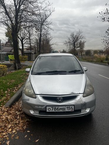 Honda: Honda Fit: 2002 г., 1.3 л, Вариатор, Бензин, Хэтчбэк